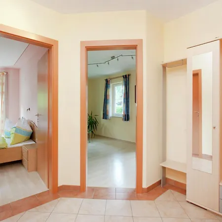 아파트 In Altenmarkt Near Slopes 알텐막팀퐁와