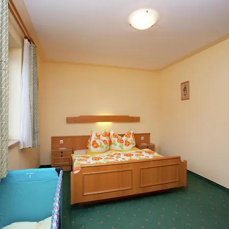 In Altenmarkt Near Slopes 아파트 알텐막팀퐁와