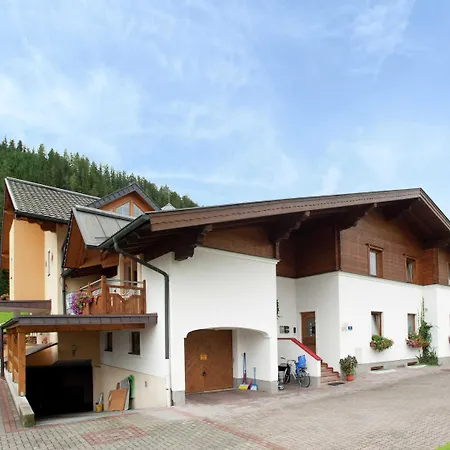 Apartment In Altenmarkt Near Ski Slopes * Altenmarkt im Pongau