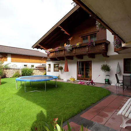 In Altenmarkt Near Slopes 아파트 *